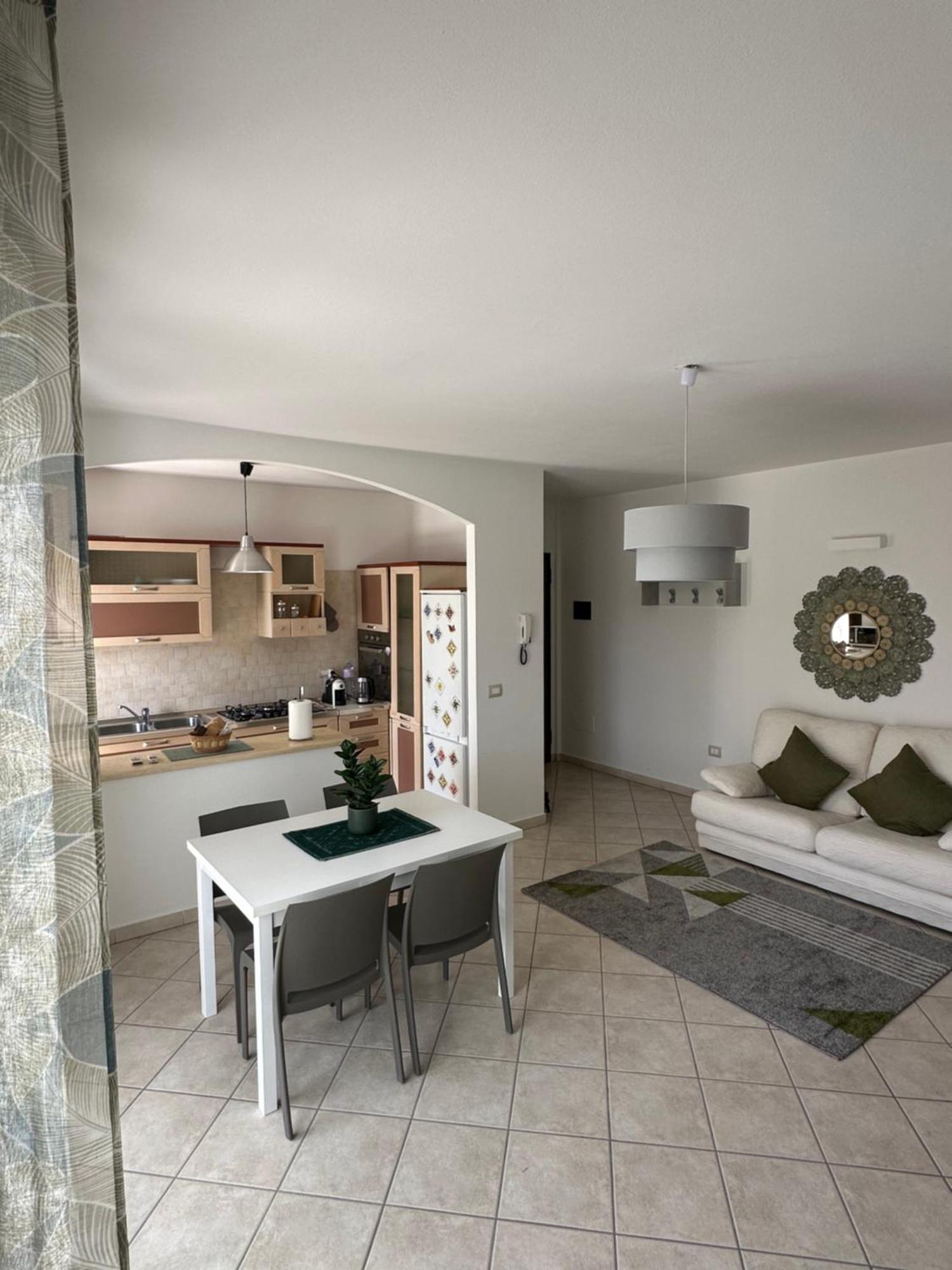 Santu Marcu Apartment Decimomannu ภายนอก รูปภาพ